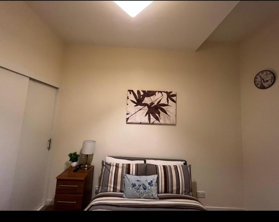 Aberdeen Stay Central 2-Bedrooms Apt-No Party Zewnętrze zdjęcie