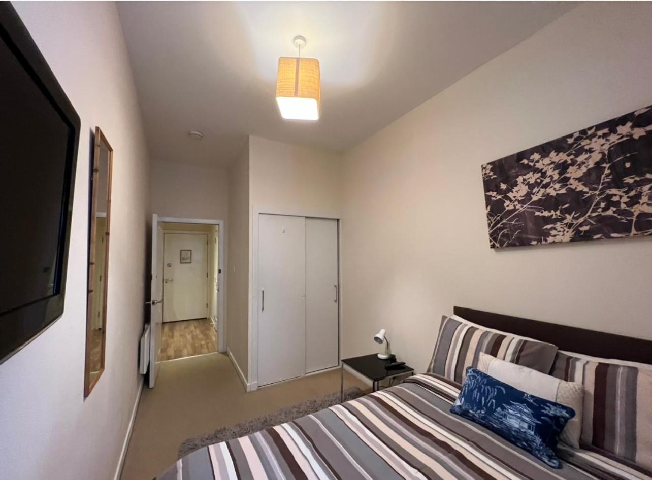 Aberdeen Stay Central 2-Bedrooms Apt-No Party Zewnętrze zdjęcie